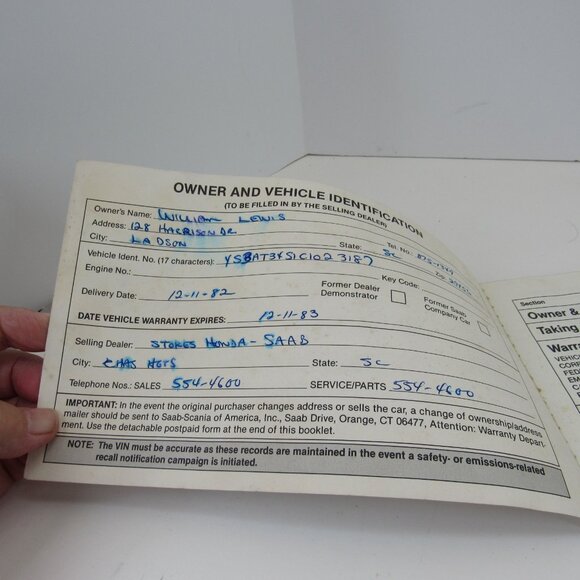 SAAB 900 1982 Owners Manual & Warranties/Service Record Booklet Preowned - Picture 3 of 11